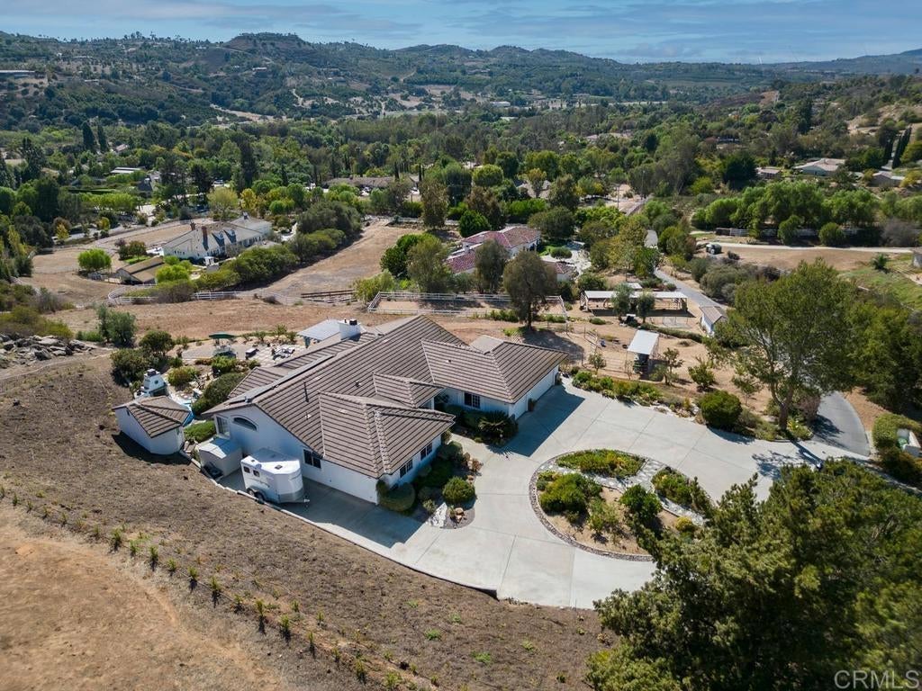 31255 Via Mariposa Court