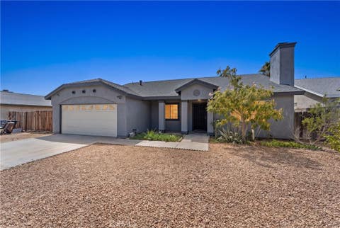 Photo of 3112 Myrtle AVE, Rosamond, CA 93560 (MLS # SR26188023)
