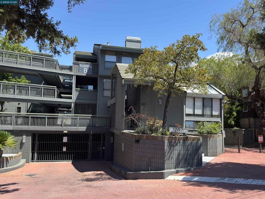 Great downtown Walnut Creek location whether you want to enjoy a movie, a fantastic restaurant, or a little shopping spree it is all outside within .5 miles. Use the free trolley that will even go to BART.  This is a large 1 bedroom that the owner has used as a two bedroom. The 2 baths make it a super flexible space. With a private balcony and privacy from the pool, you'll love it here!  Whether your looking for a first home, a sometimes home, a downsize home or a permanent home, this space can't be beat.  Come see it today!