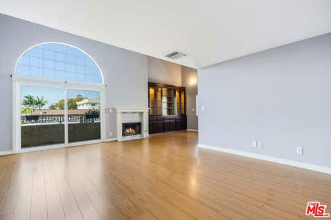 Photo of 3910 Moore Street #201, Los Angeles, CA 90066 (MLS # 26876697)