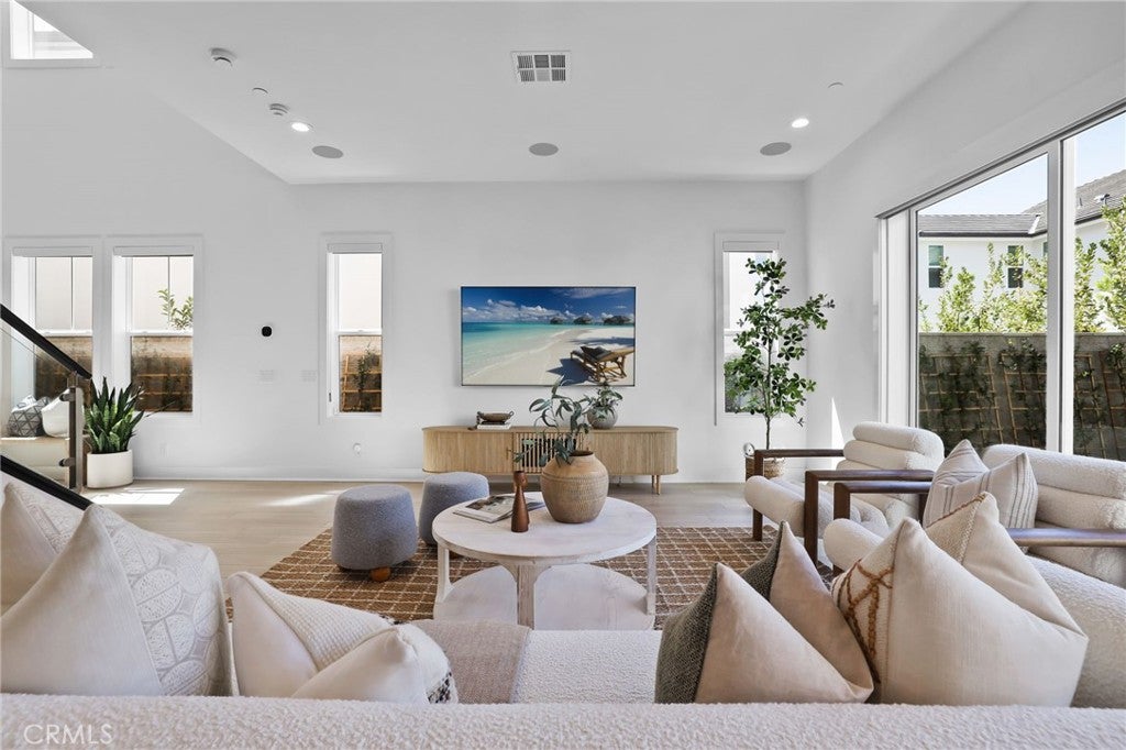 121 Sweet Juniper