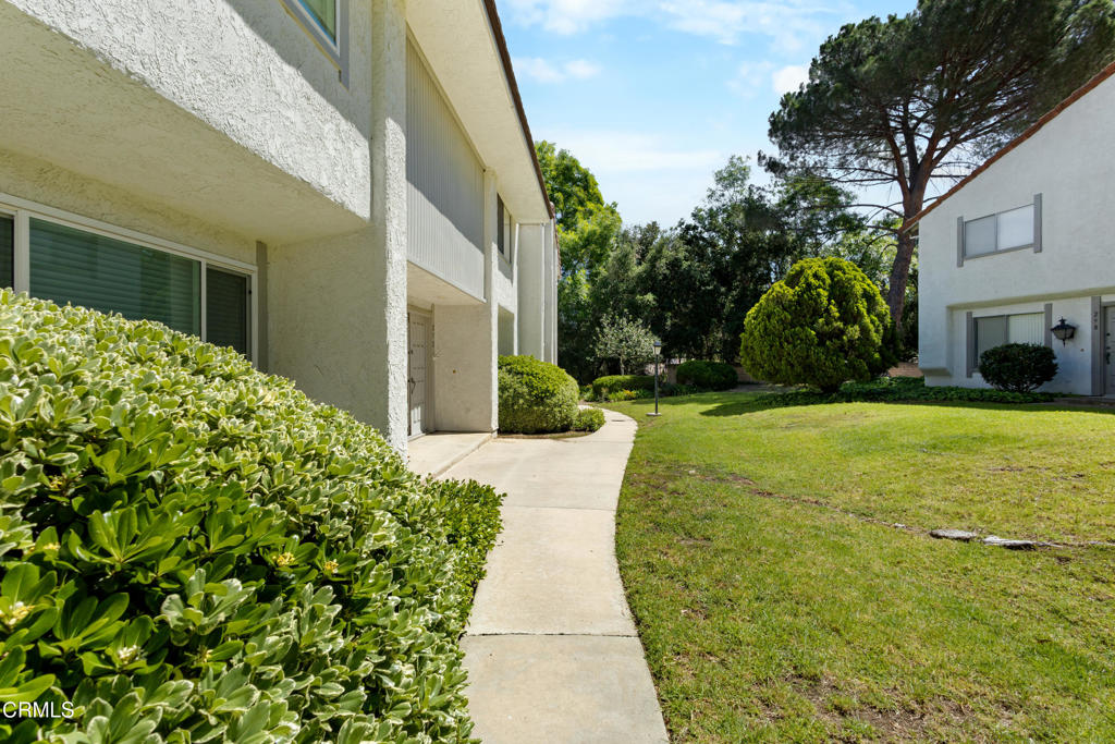 272 Green Moor Place