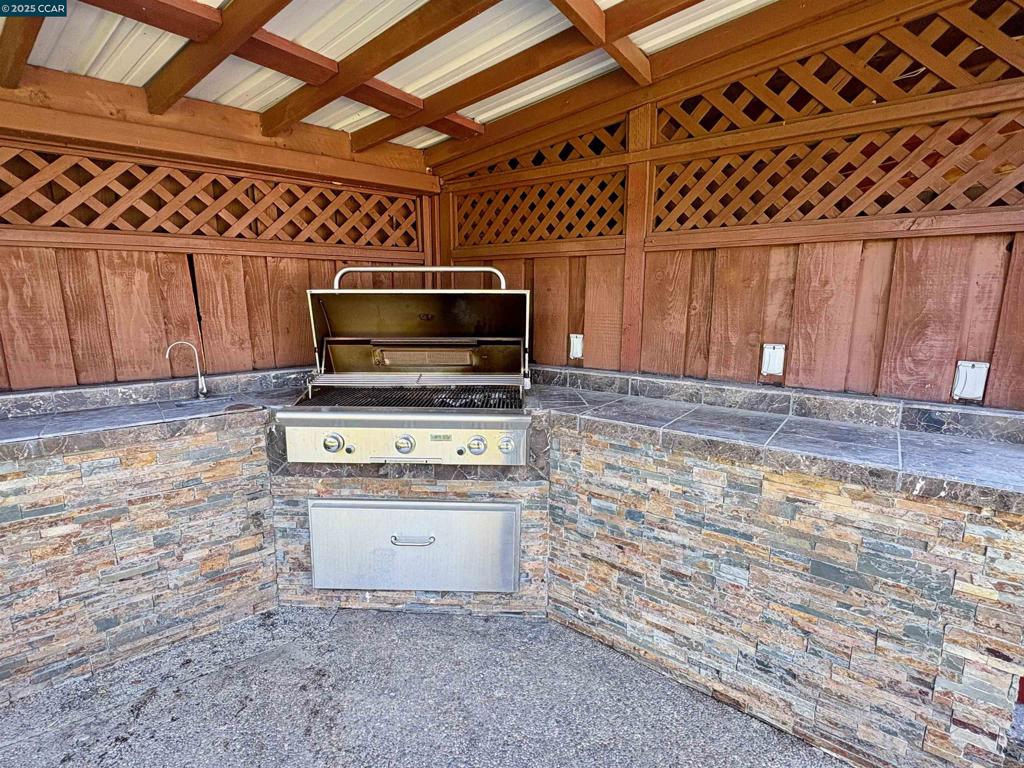 CAMBRIAN - Residential