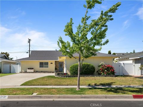 5121 Howard Avenue Los Alamitos CA 90720