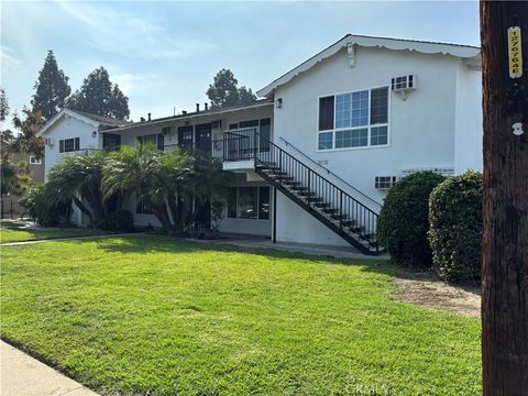 Photo of 12551 Nutwood St, Garden Grove, CA 92840 (MLS # OC25247160) Photo of 12551 Nutwood St, Garden Grove, CA 92840 (MLS # OC25247160)