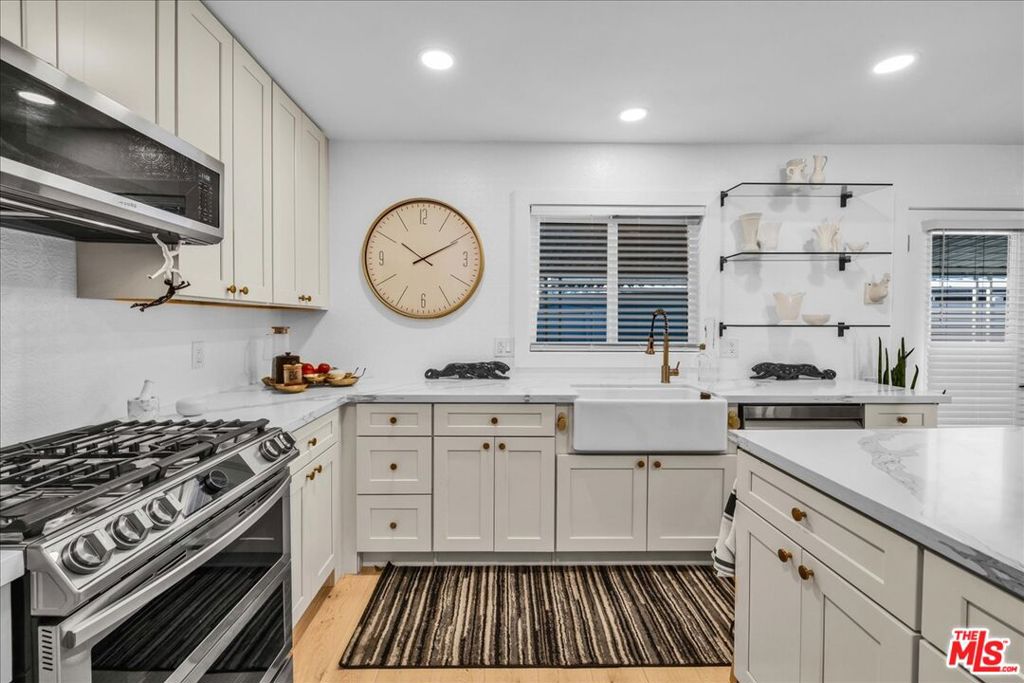 Date Palm Country Cl - Manufactured In Park