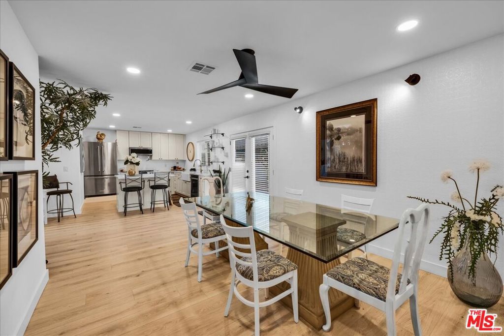 Date Palm Country Cl - Manufactured In Park