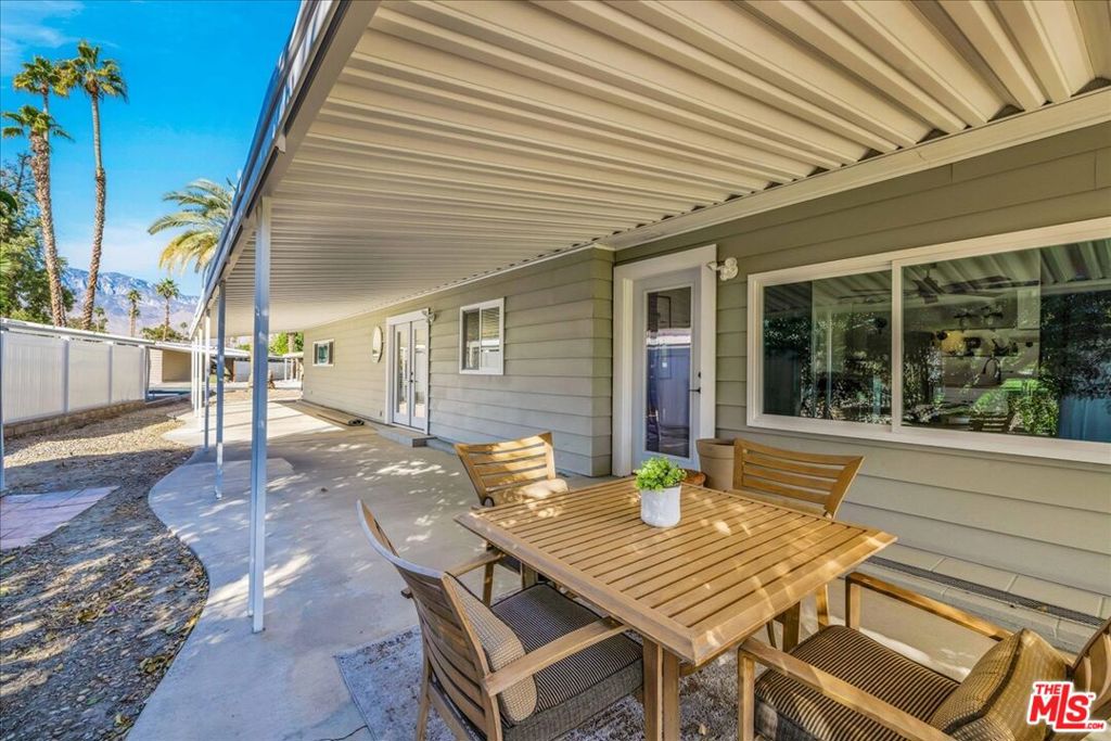 Date Palm Country Cl - Manufactured In Park