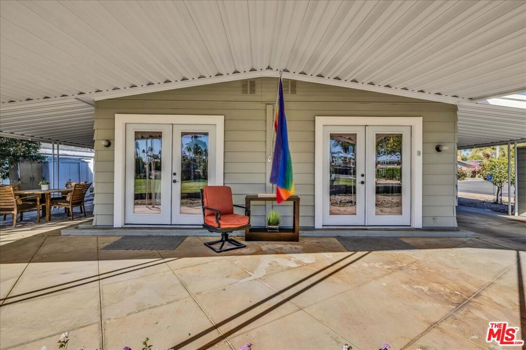 Date Palm Country Cl - Manufactured In Park