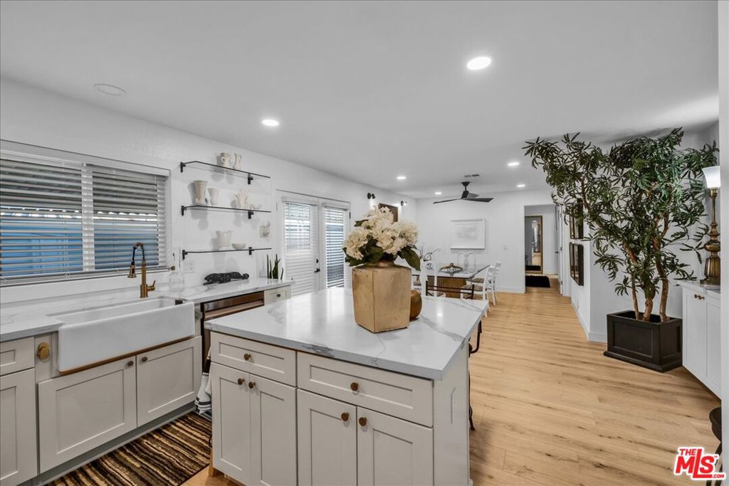 Date Palm Country Cl - Manufactured In Park