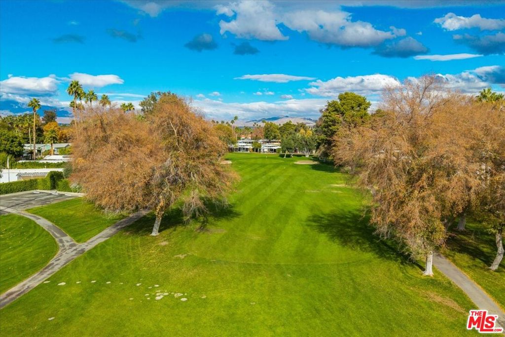 Date Palm Country Cl - Manufactured In Park