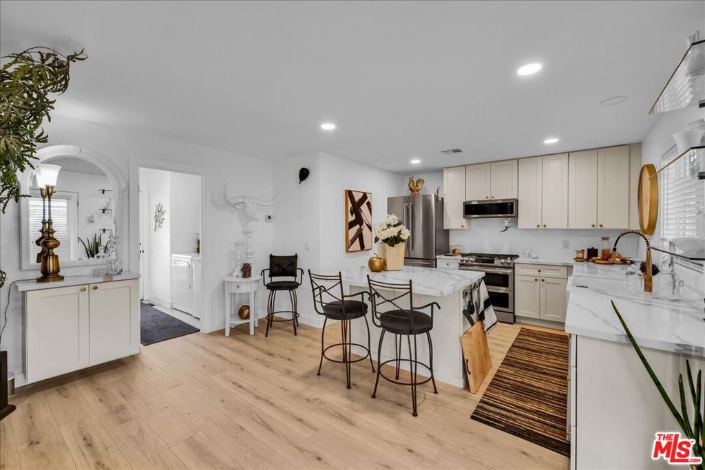 Date Palm Country Cl - Manufactured In Park