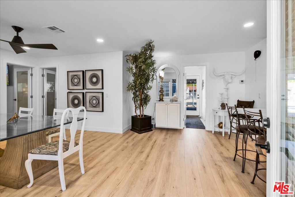 Date Palm Country Cl - Manufactured In Park