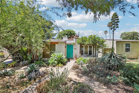Photo of 2881 Eucalyptus AVE, Long Beach, CA 90806 (MLS # RS26166247)
