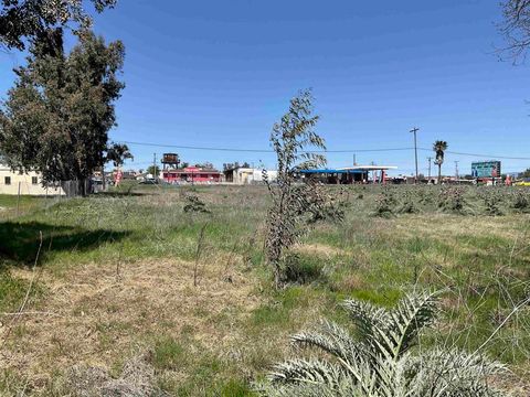 2536 Main Street Ramona CA 92065