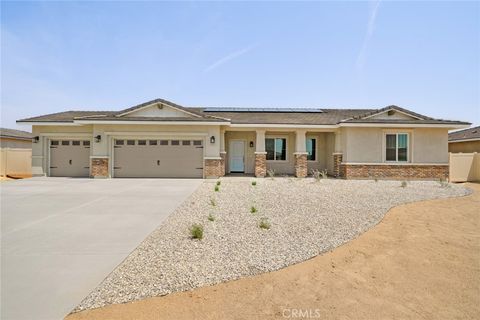 Photo of 14836 Desert Lily Court, Apple Valley, CA 92307 (MLS # SW26100855)