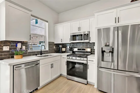 2412 E Encanto Paseo, Ontario, CA 91762 - MLS#: PW26158137