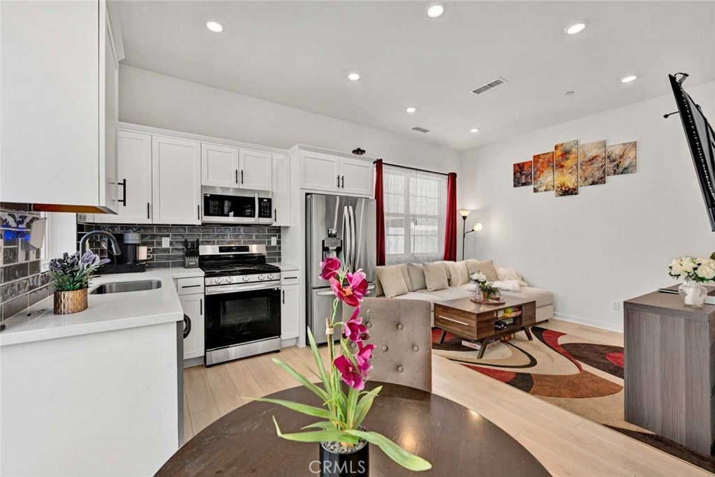 2412 E Encanto Paseo
