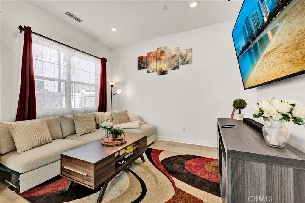 2412 E Encanto Paseo