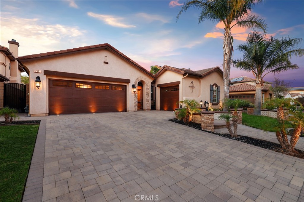 Serrano Heights - Residential