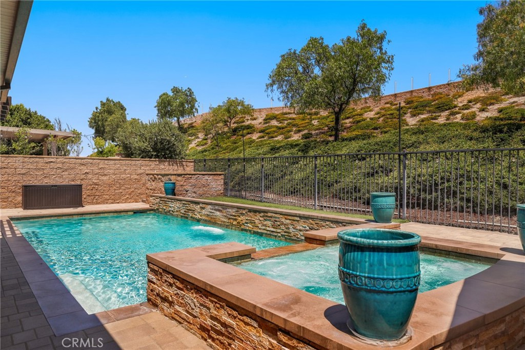 Serrano Heights - Residential