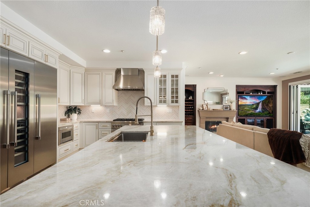 Serrano Heights - Residential