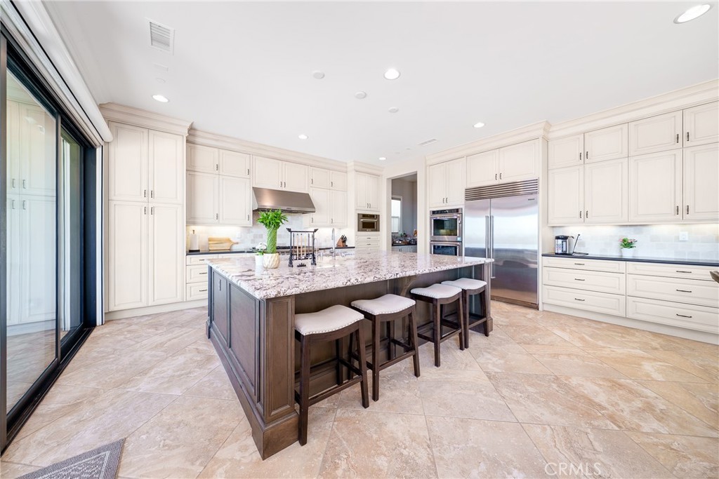 HIGHLANDS (BKHGL) - Residential Lease