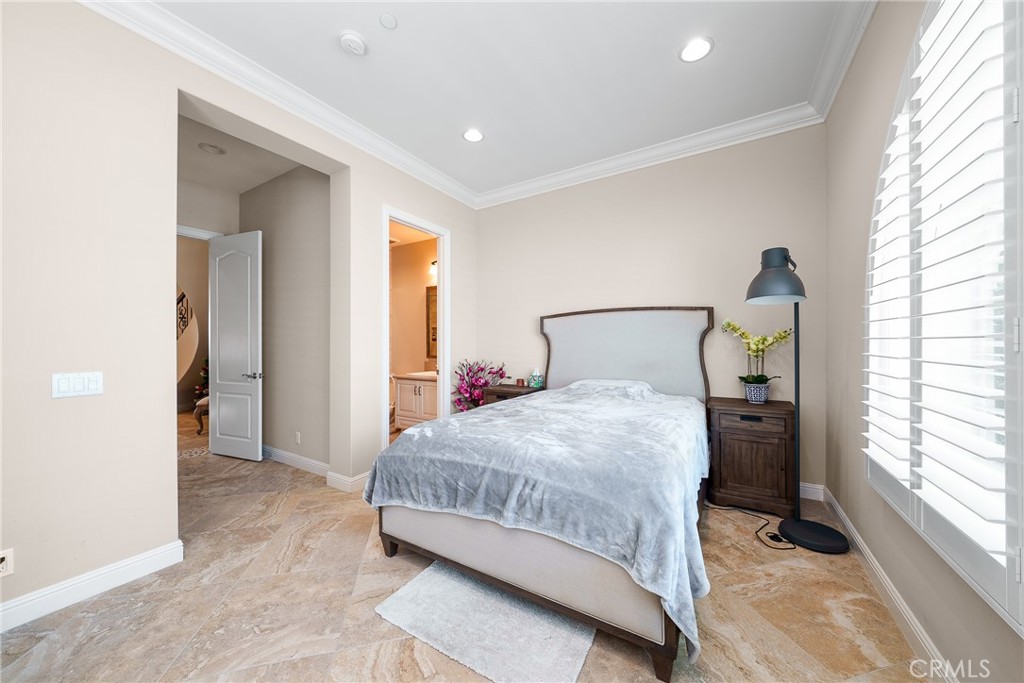 HIGHLANDS (BKHGL) - Residential Lease
