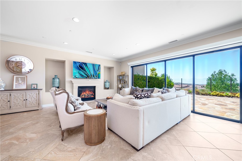 HIGHLANDS (BKHGL) - Residential Lease