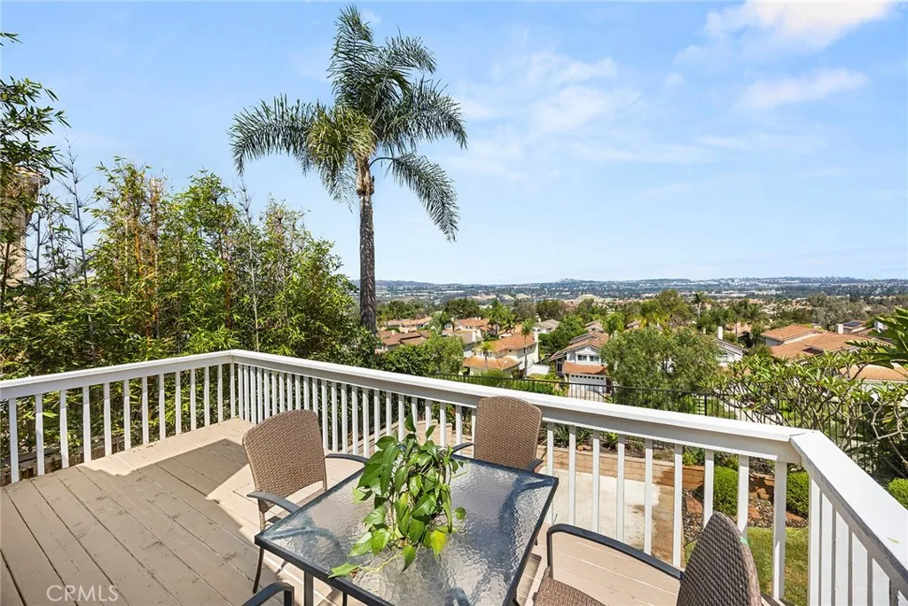 Laguna Niguel, California 92677, United States, 3 Bedrooms Bedrooms, ,3 BathroomsBathrooms,Residential,Active,165998
