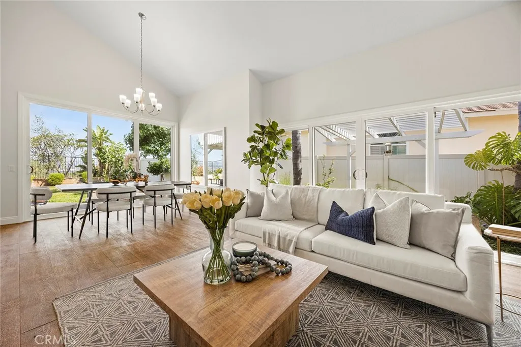 Laguna Niguel, California 92677, United States, 3 Bedrooms Bedrooms, ,3 BathroomsBathrooms,Residential,Active,165998