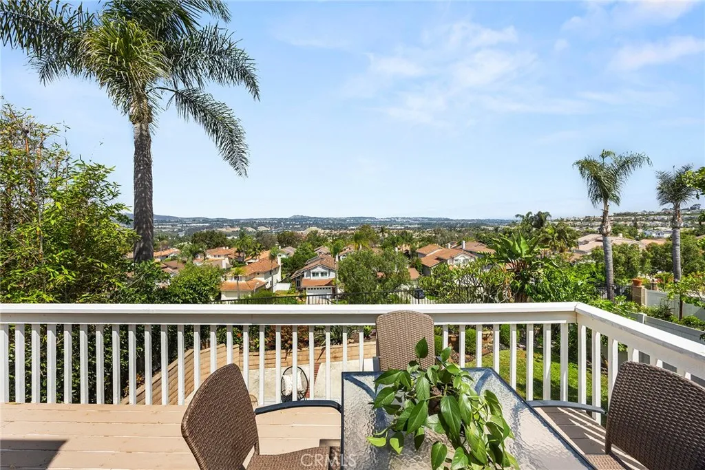 Laguna Niguel, California 92677, United States, 3 Bedrooms Bedrooms, ,3 BathroomsBathrooms,Residential,Active,165998