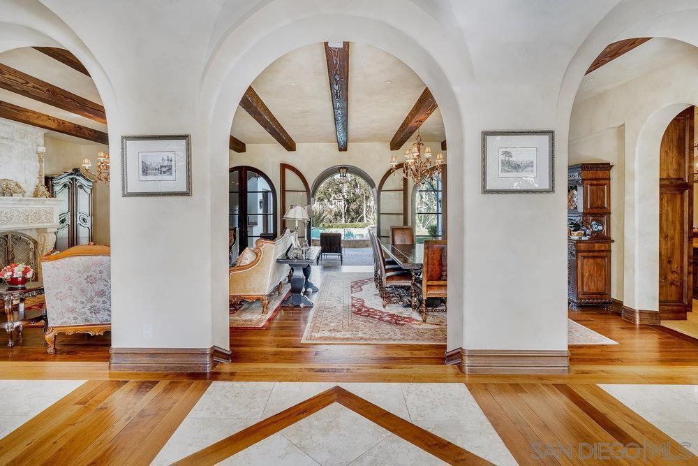 Rancho Santa Fe - Residential