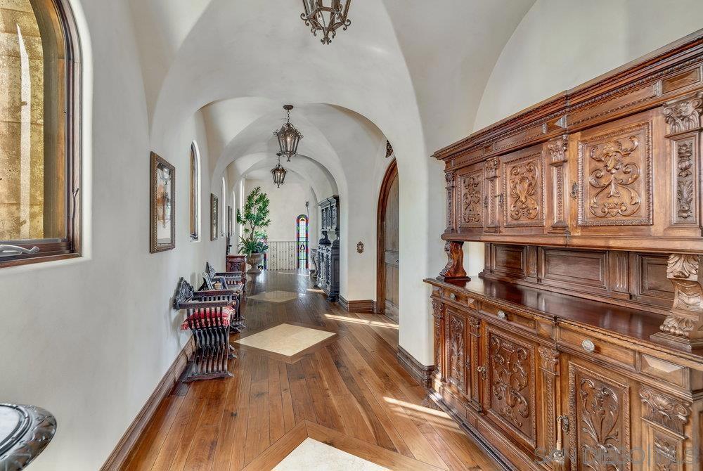 Rancho Santa Fe - Residential