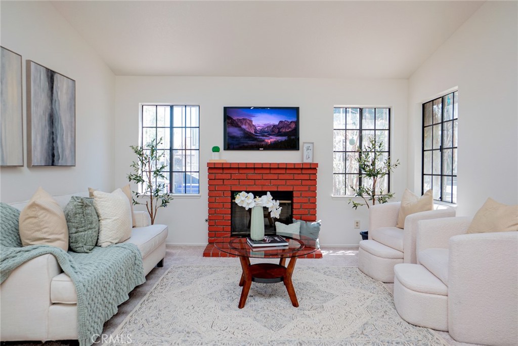 8541 San Clemente Drive