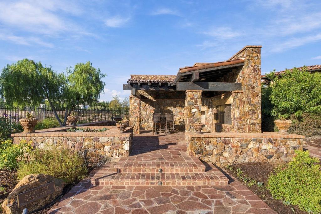 6908 THE PRESERVE CT -Lot 23