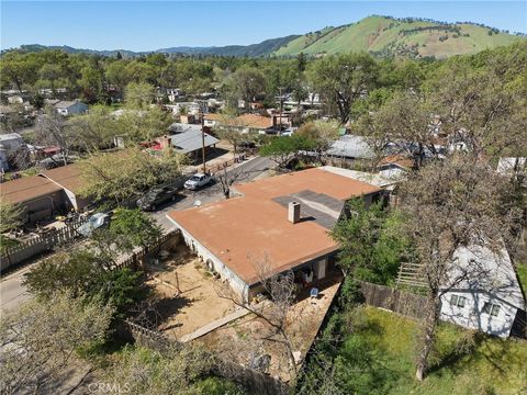 Photo of 3676 Madrone St, Clearlake, CA 95422 (MLS # LC26070606)