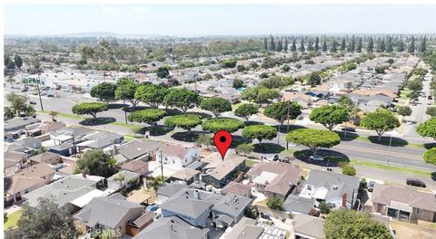 Tiny photo for 5006 Woodruff Avenue, Lakewood, CA 90713 (MLS # SB25197651)