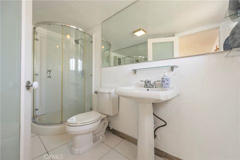 Tiny photo for 5006 Woodruff Avenue, Lakewood, CA 90713 (MLS # SB25197651)