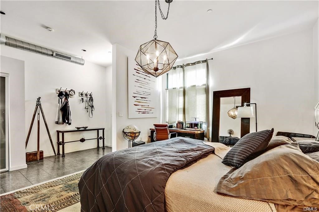 133 E The Promenade N 524
