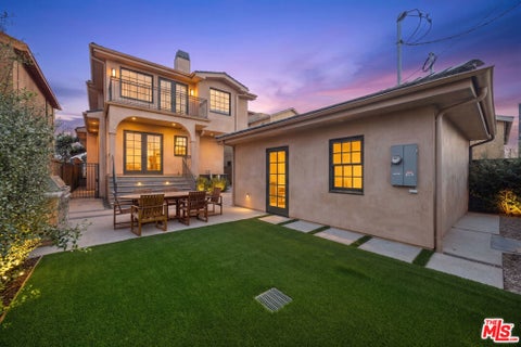 Tiny photo for 1011 Fiske Street, Pacific Palisades, CA 90272 (MLS # 26875289)