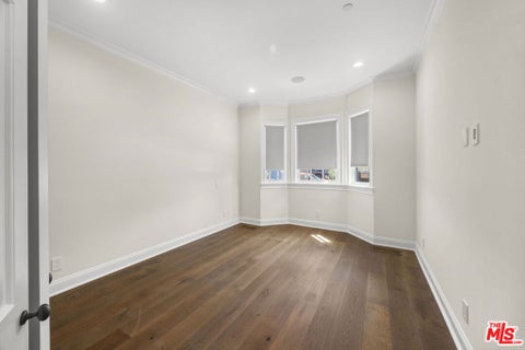 Tiny photo for 1011 Fiske Street, Pacific Palisades, CA 90272 (MLS # 26875289)