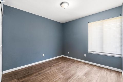 Tiny photo for 2800 2800 Bateman Ln Ln, Modesto, CA 95354 (MLS # 41126310)