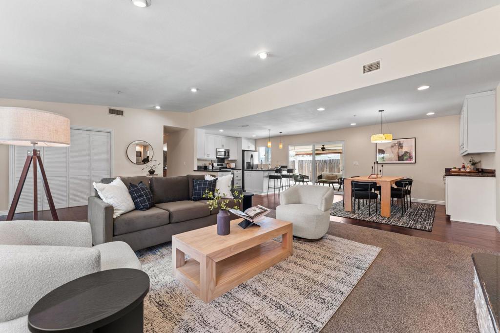 1091 Nightingale Place