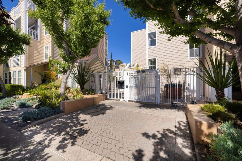 550 Ortega Avenue A214