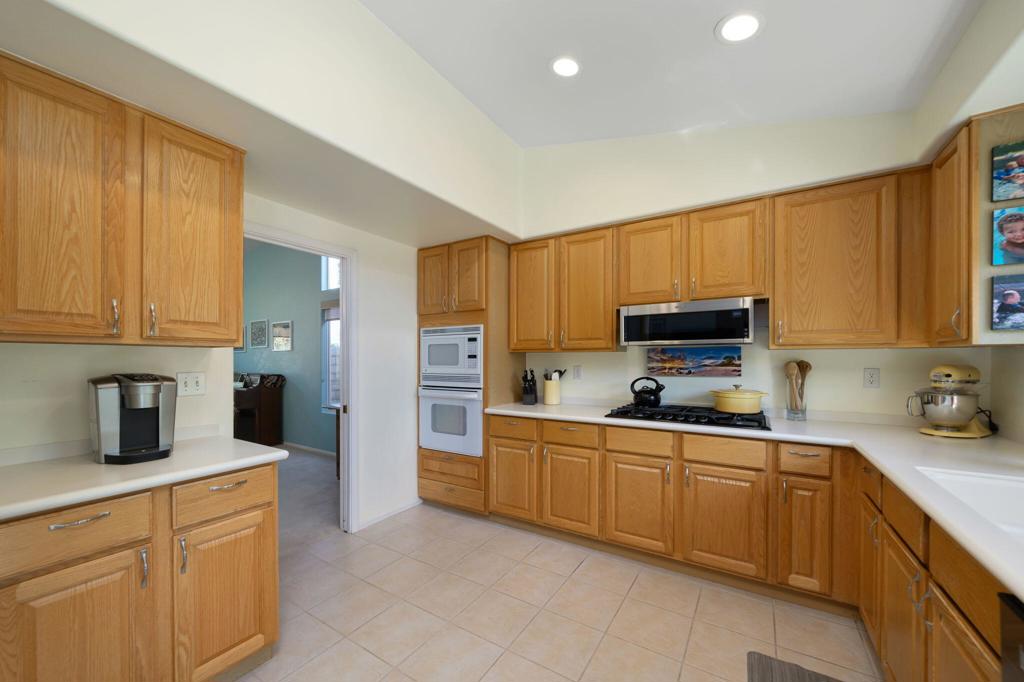 Hovley Court - Residential