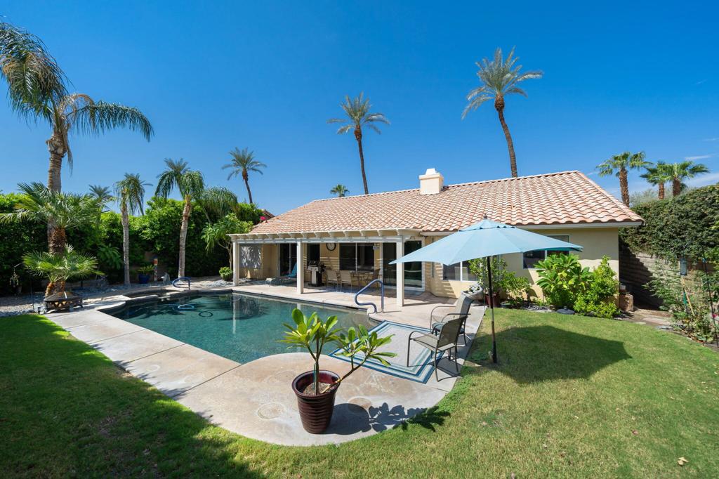 Hovley Court - Residential