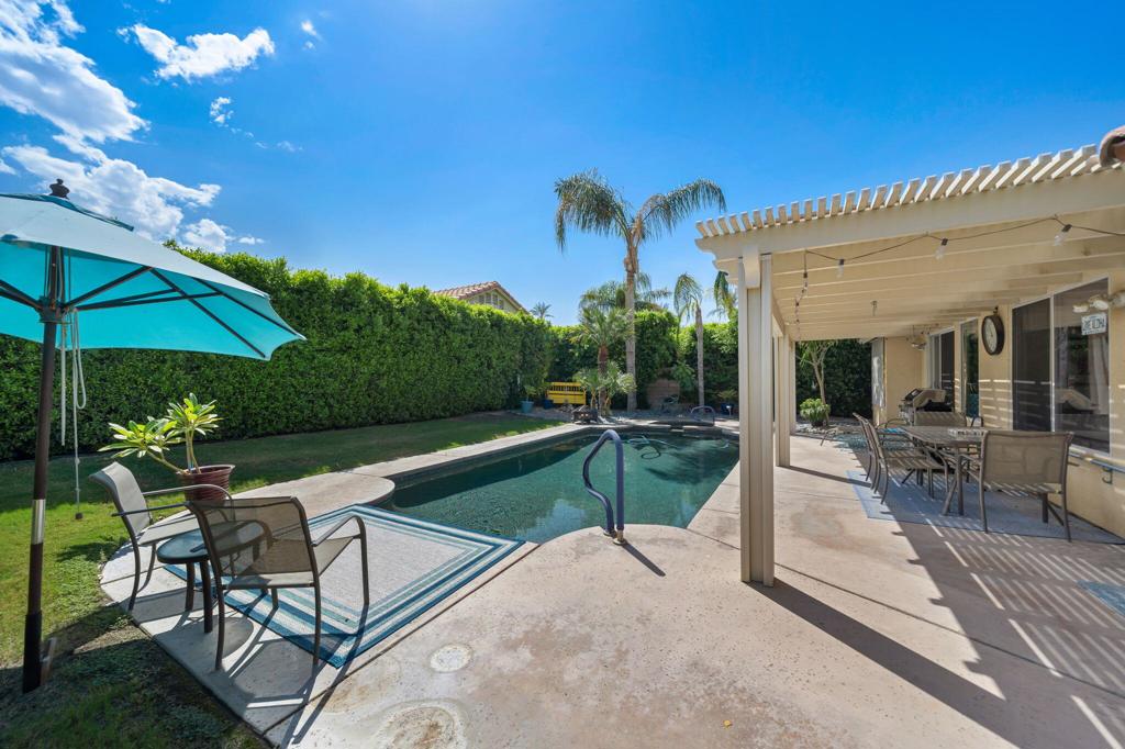 Hovley Court - Residential