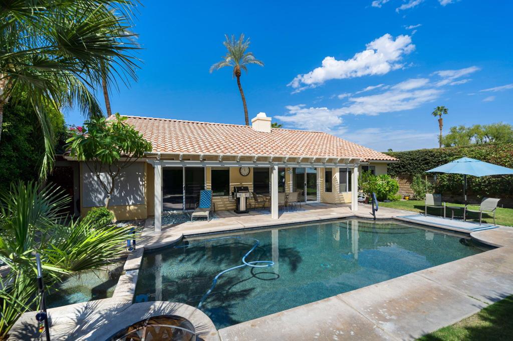 Hovley Court - Residential