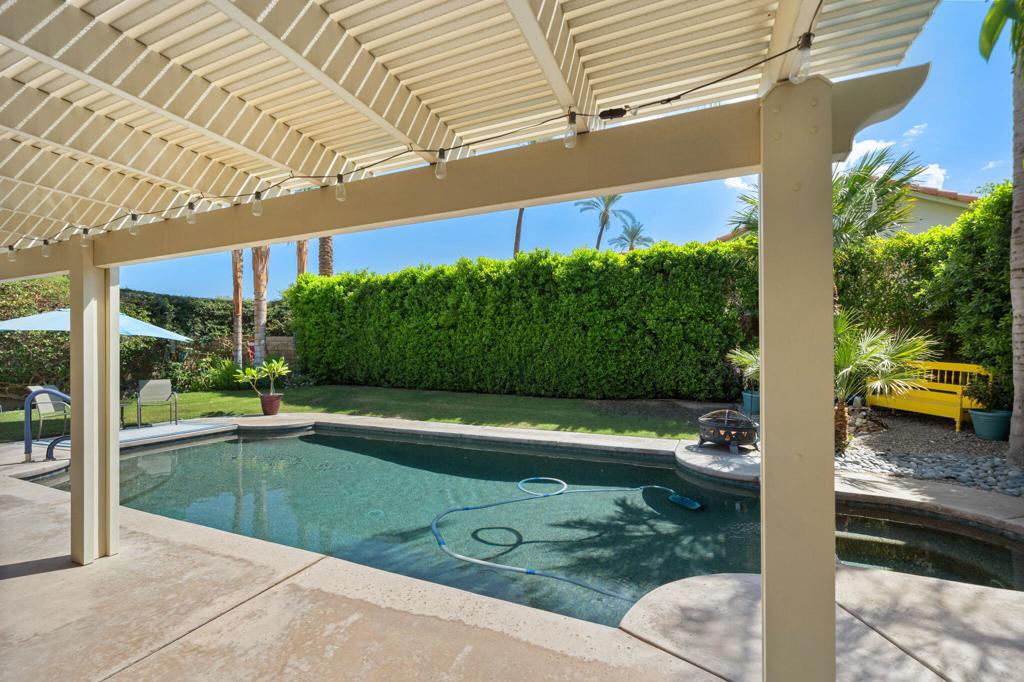 Hovley Court - Residential